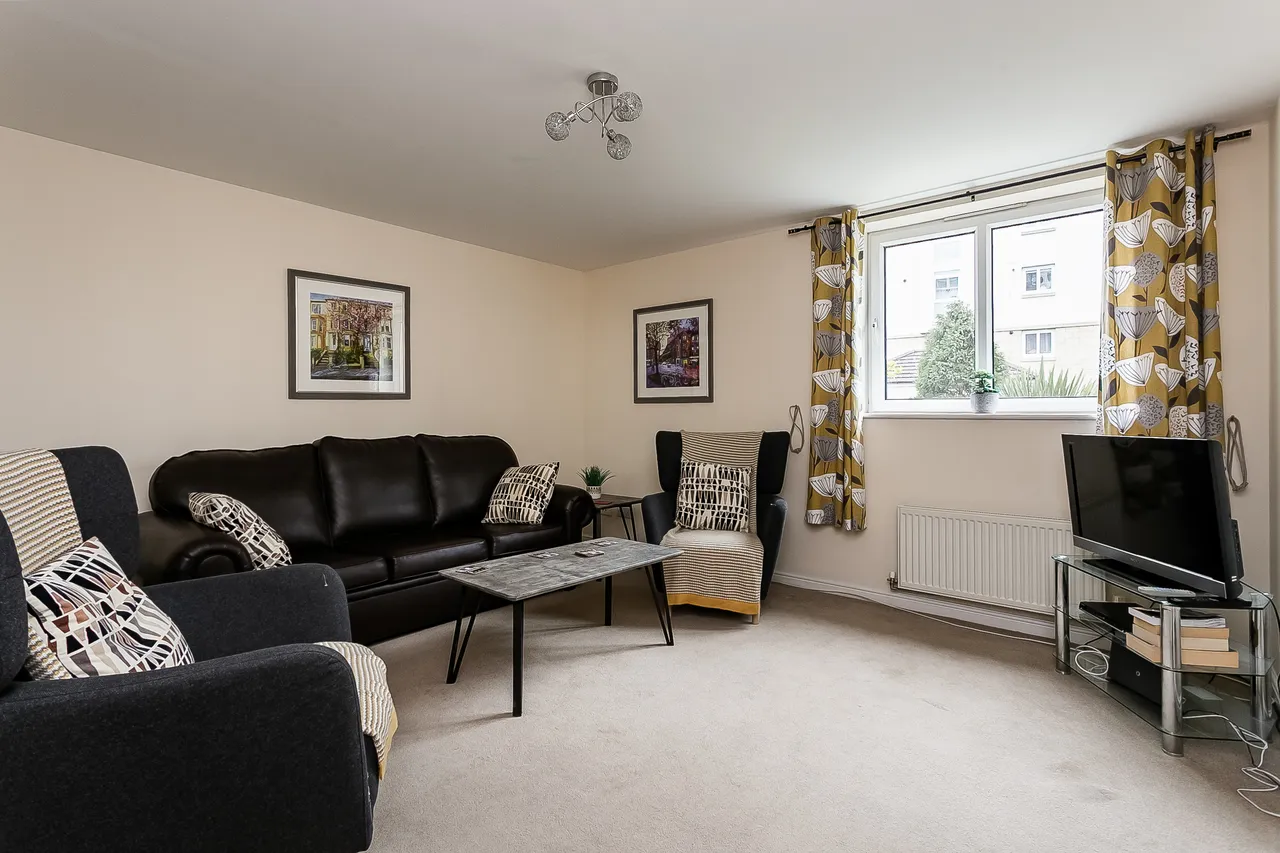 Allanfield Place, Edinburgh, EH7, photo 2