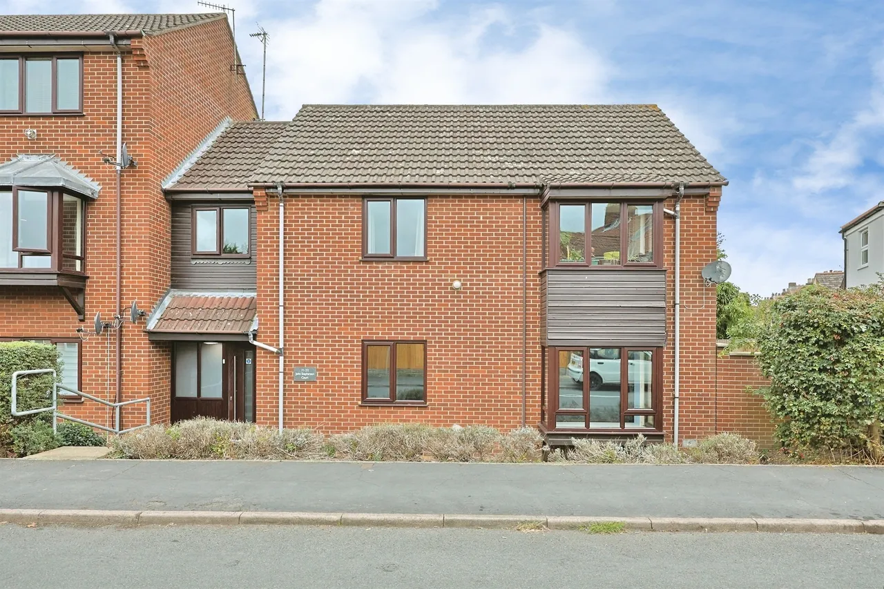 1 bed flat for sale, John Stephenson Court, Norwich, NR3