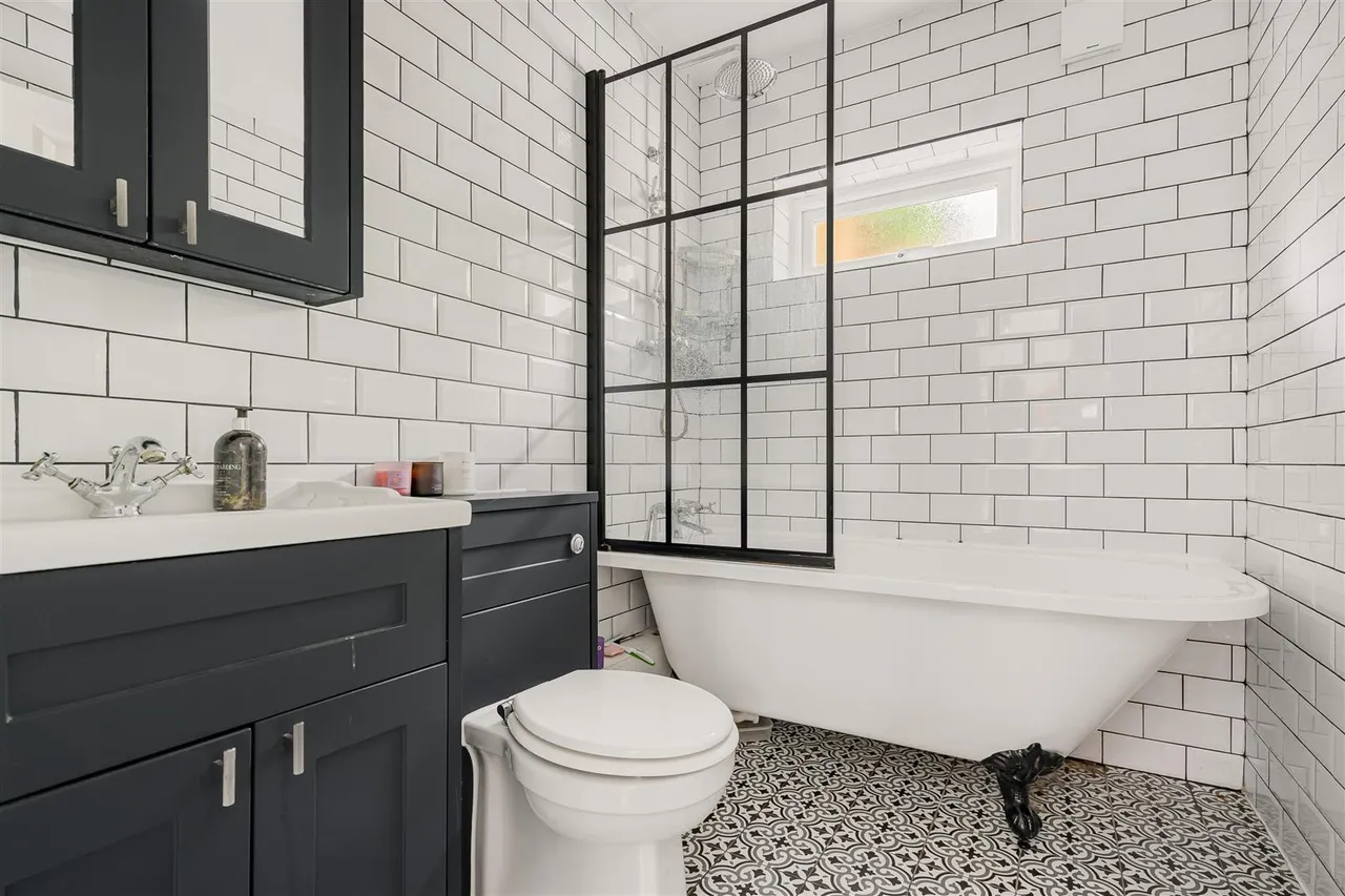 Silver Street, Stansted, CM24, photo 13