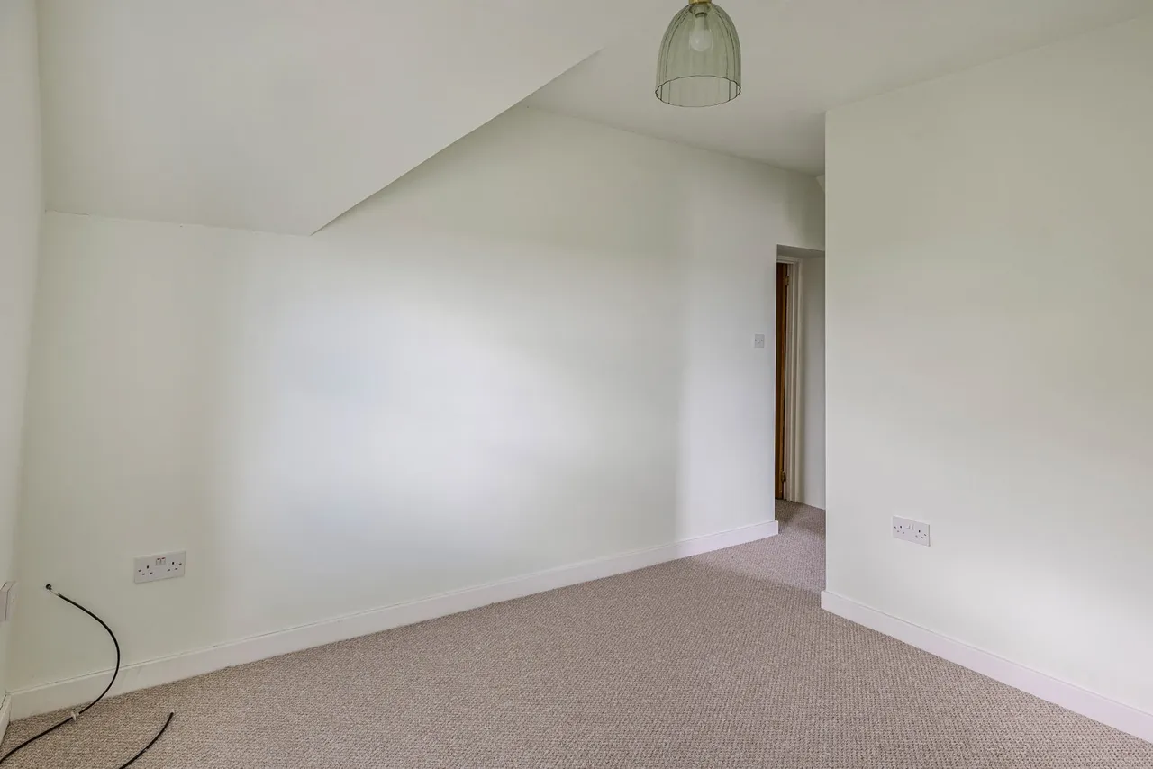 Greenhill, Neston, photo 13