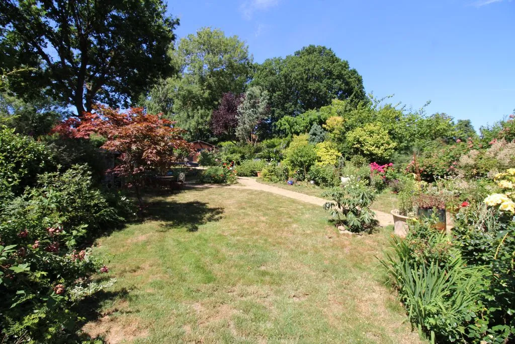 Hadlow Road, Tonbridge, photo 17