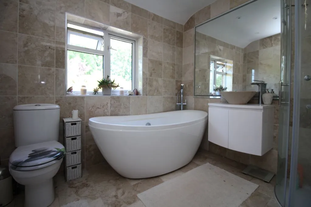 Hadlow Road, Tonbridge, photo 14
