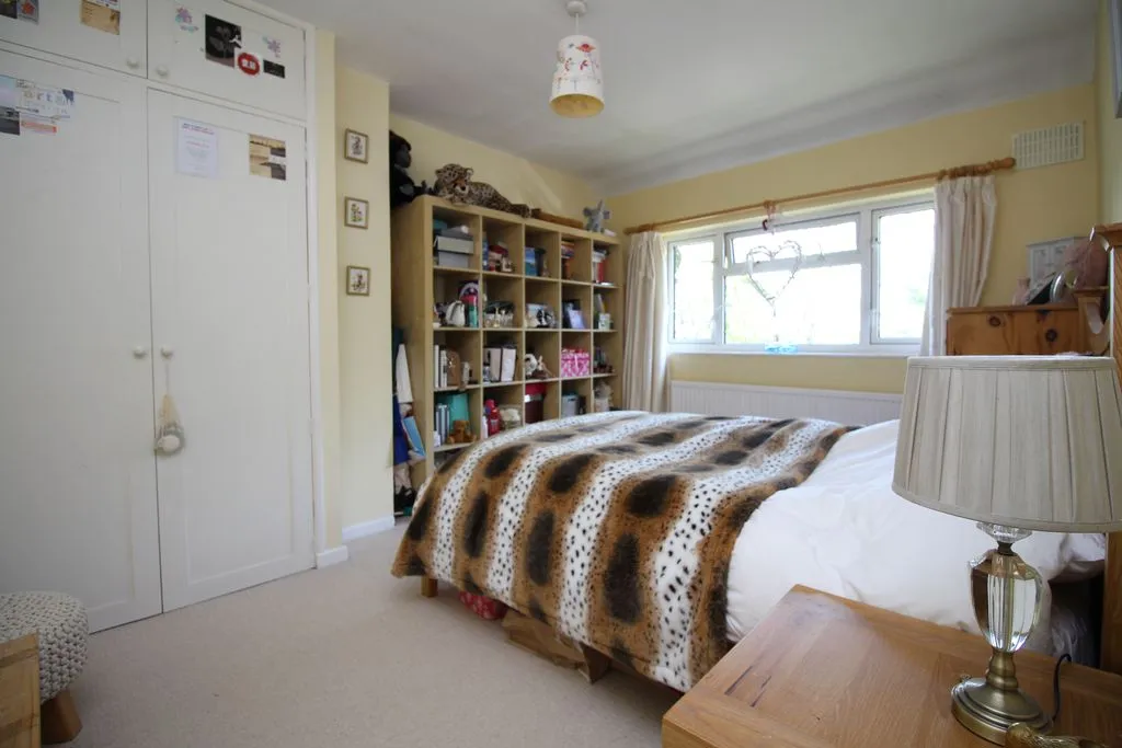 Hadlow Road, Tonbridge, photo 13