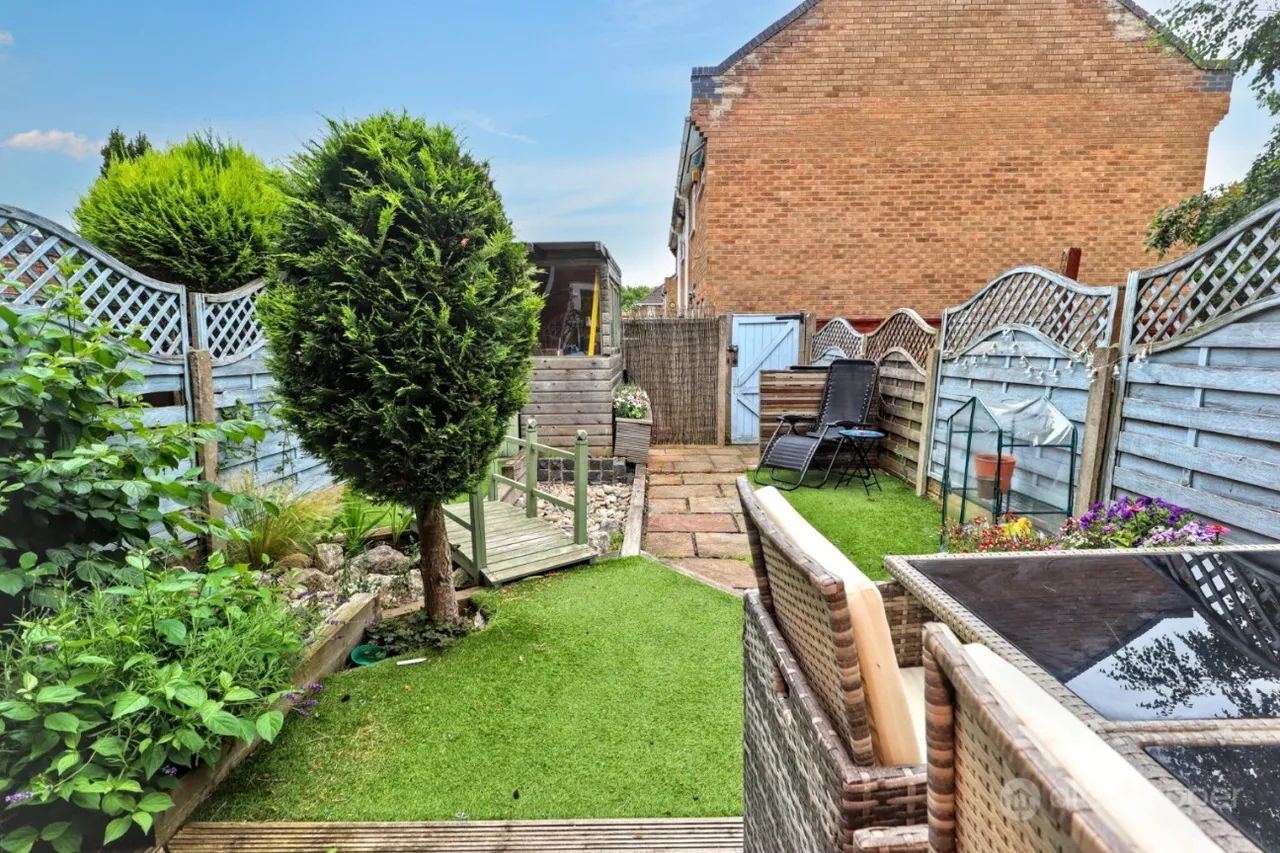 Pangbourne Close, St Nicolas Park, CV11, photo 16