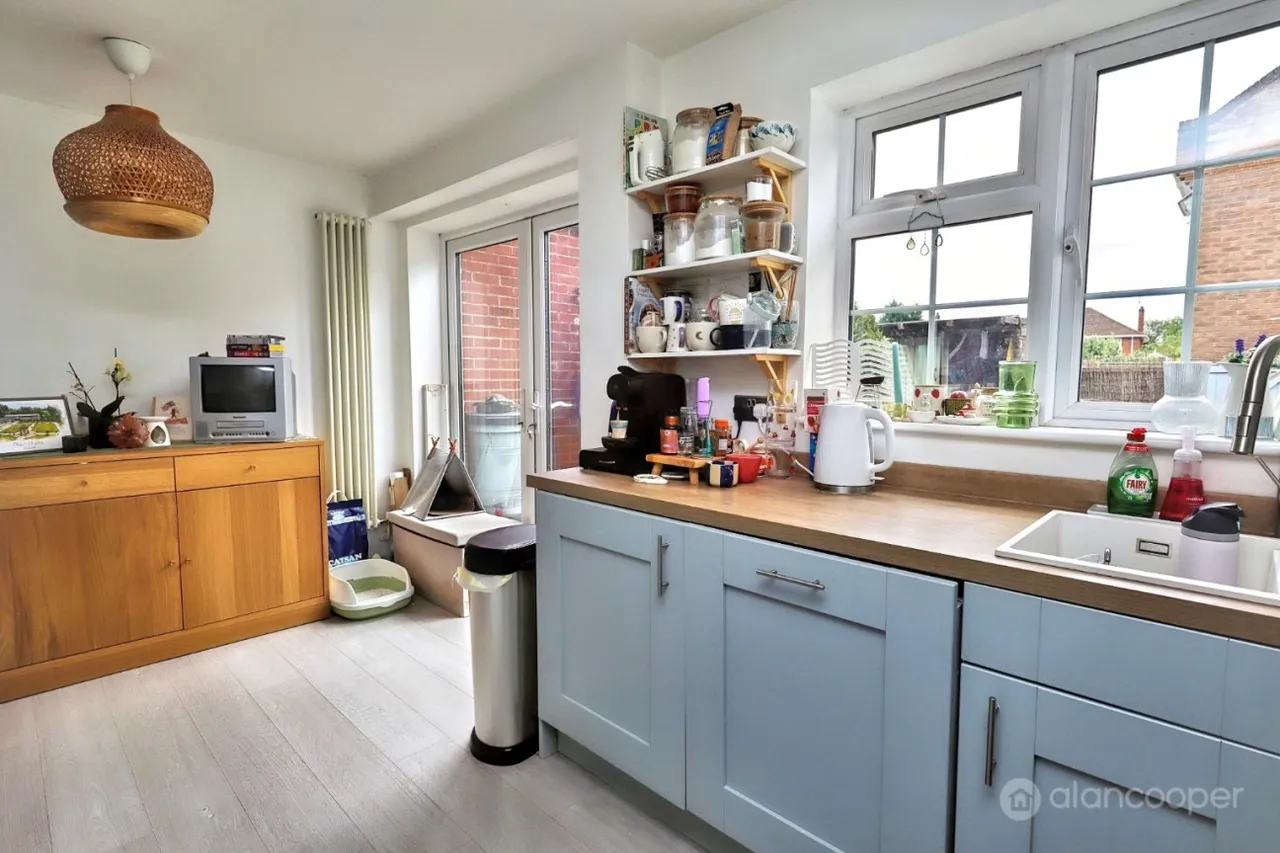 Pangbourne Close, St Nicolas Park, CV11, photo 9