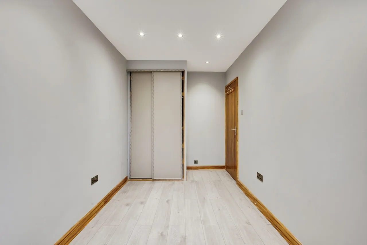 Russell Way, Sutton, SM1, photo 13