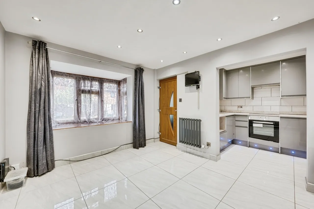 Russell Way, Sutton, SM1, photo 9