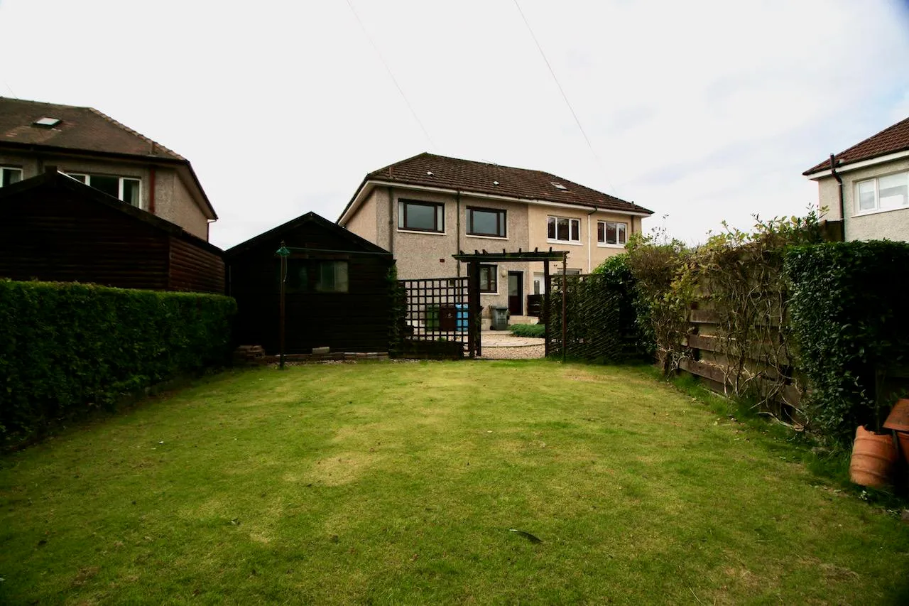 Millbrae Avenue, Chryston, G69 9LX, photo 20