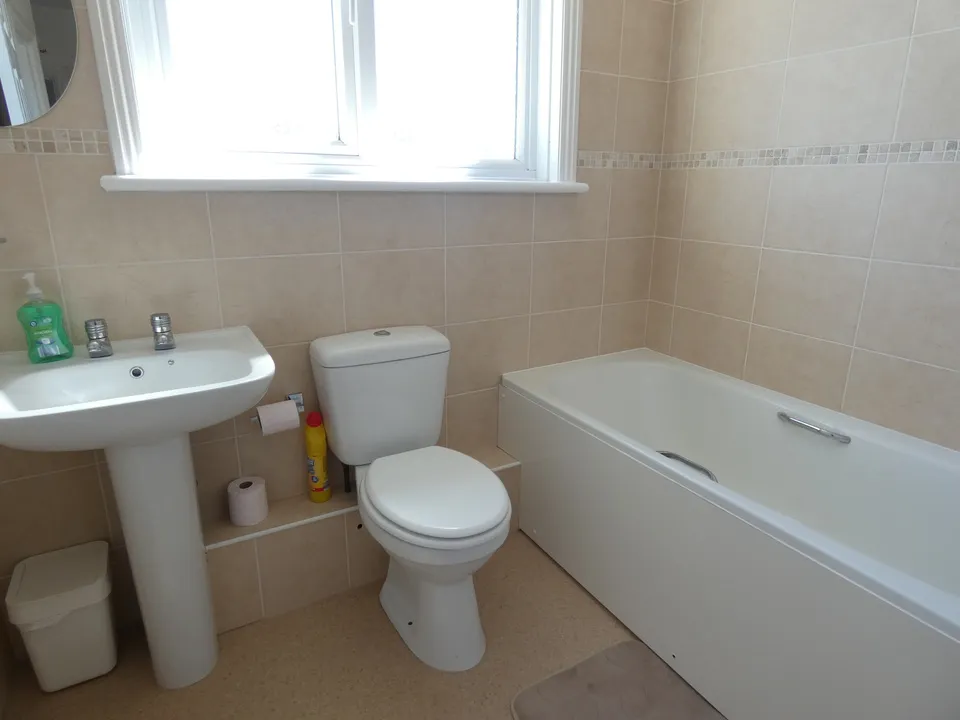Abbott Road, Bournemouth, photo 6