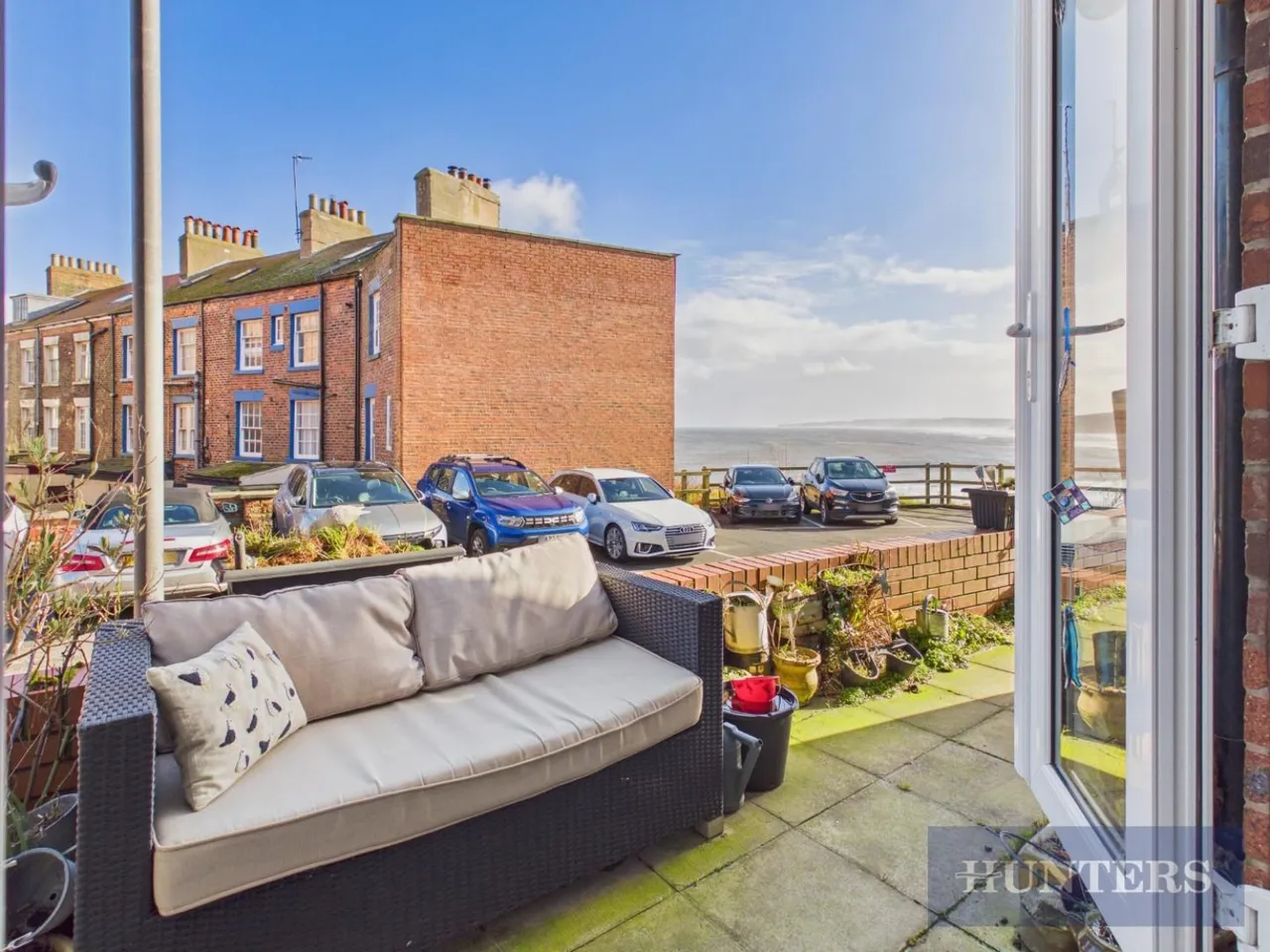 2 bed flat for sale, King Street, Scarborough, YO11