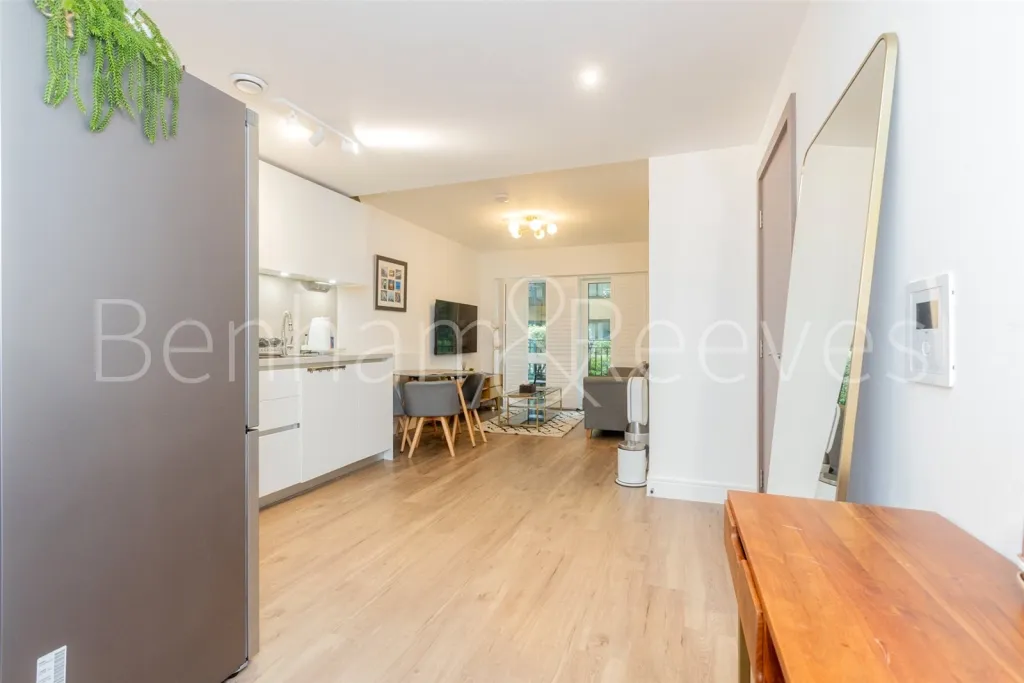 Tierney Lane, Fulham, W6, photo 14