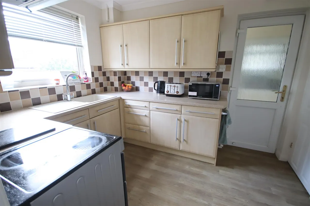 Westbrook Close, Chippenham, photo 6