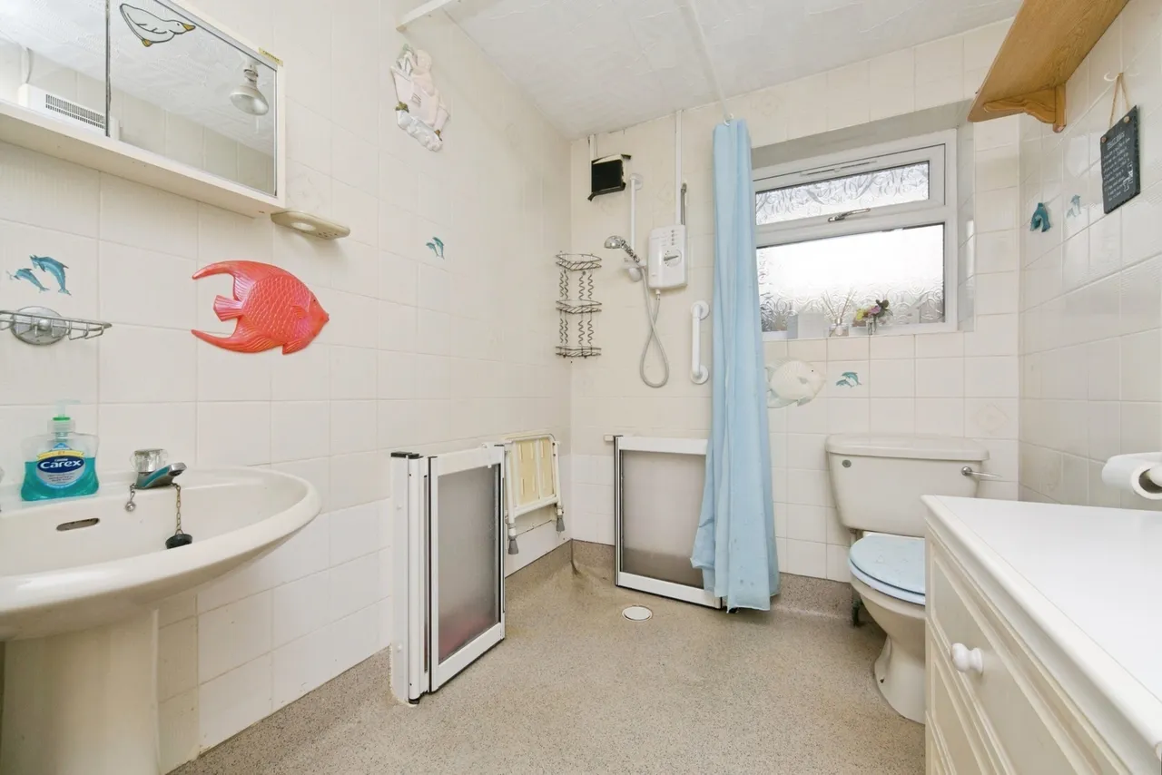 Crud Yr Awel, Newborough, LL61, photo 9