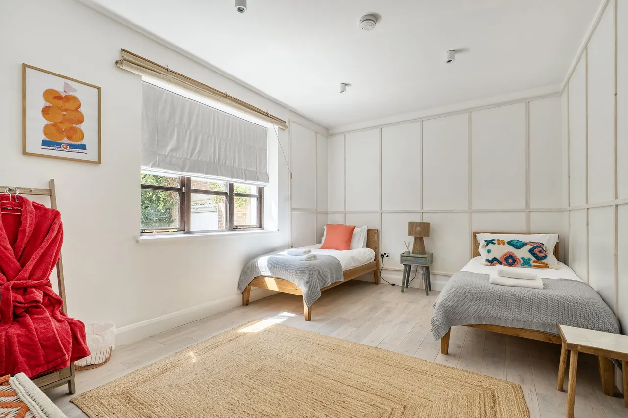 Nutbourne Common, Pulborough, RH20, photo 21