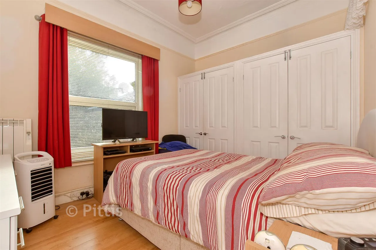 Victoria Avenue, Shanklin, PO37, photo 5