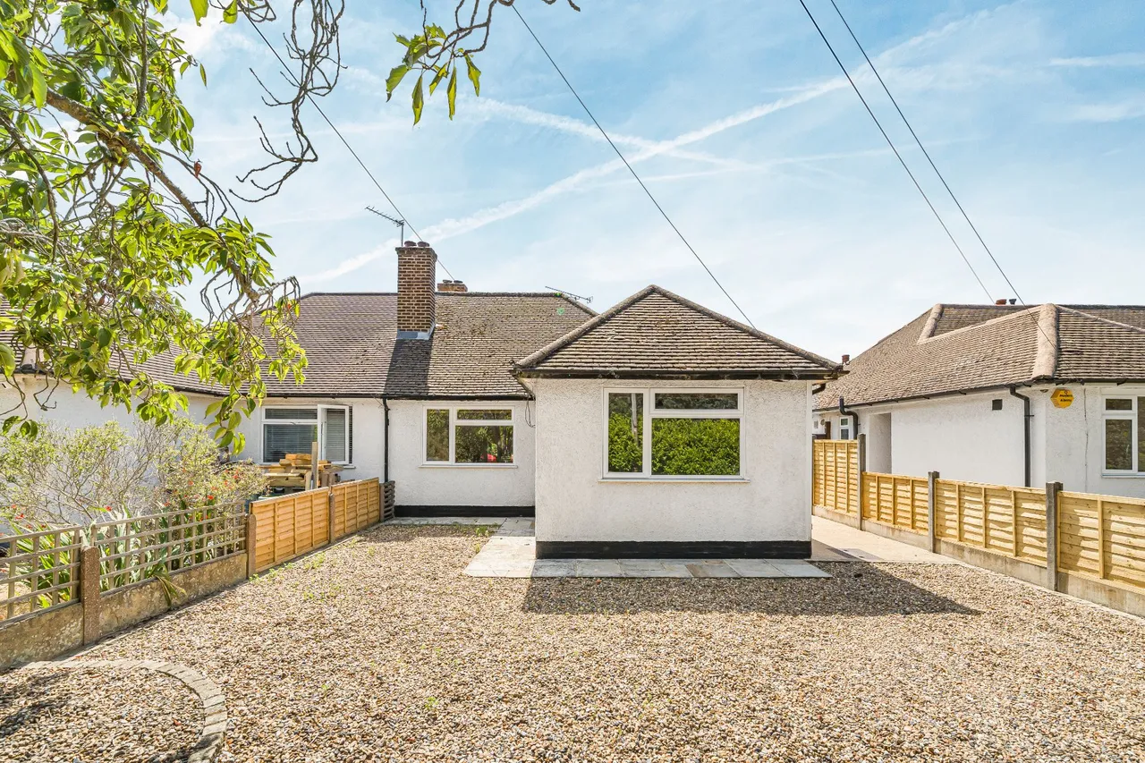 River Walk, Walton On Thames, KT12, photo 13