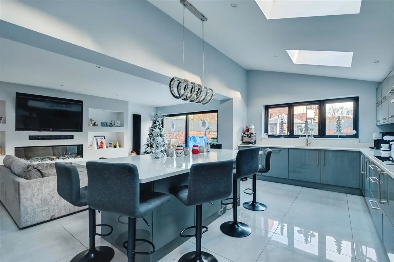 Bankfield Road, Liverpool, L13, photo 3