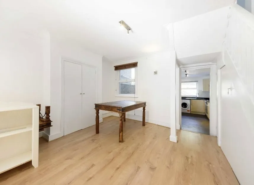 Eltringham Street, Battersea, SW18, photo 4
