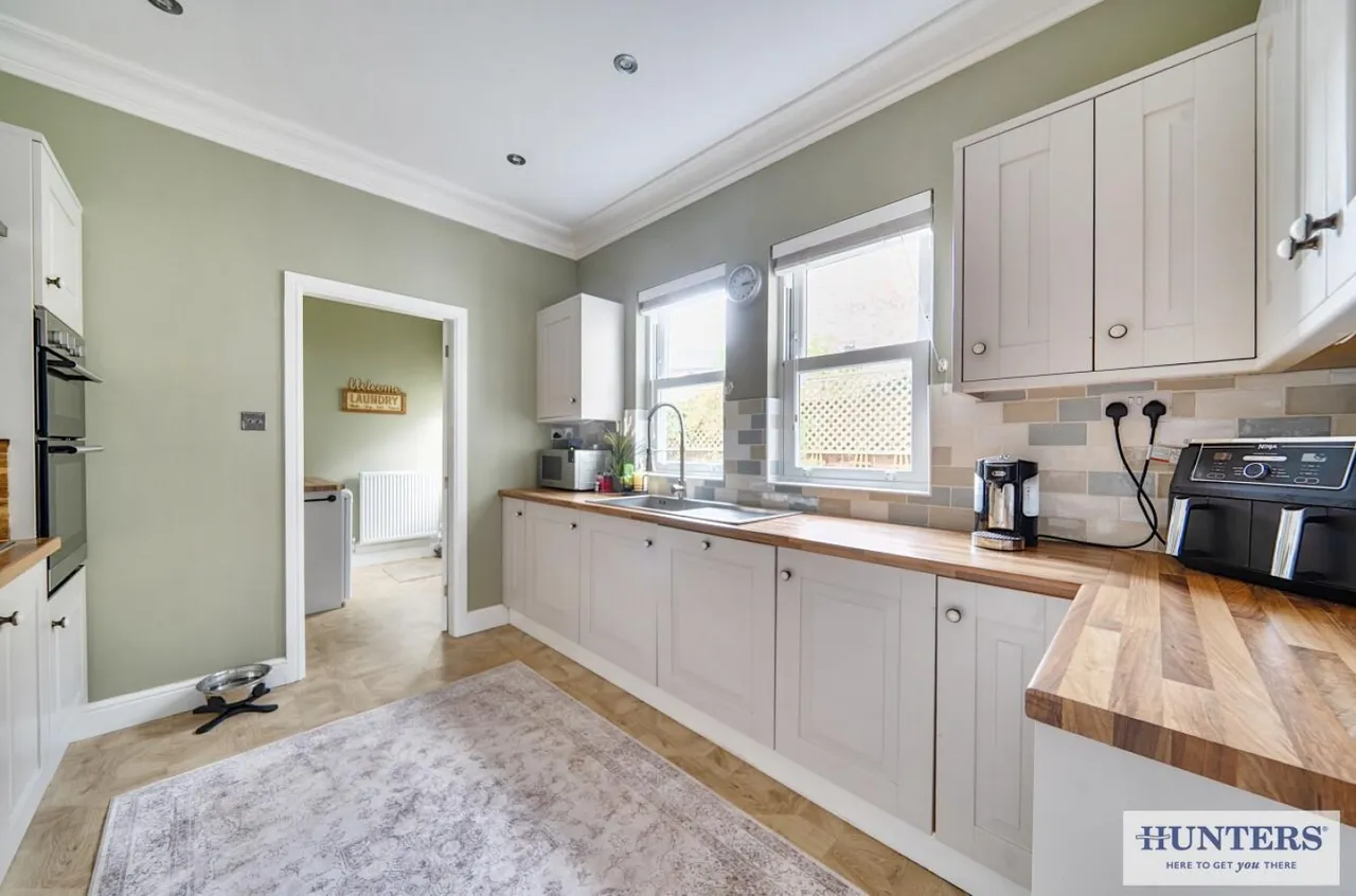 Doncaster Road, Selby, photo 4