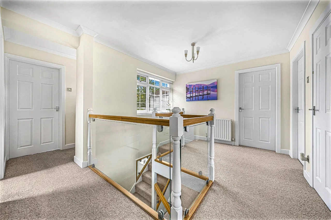 Woodham Waye, Woking, GU21, photo 12