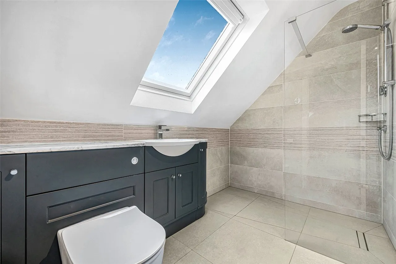 Woodham Waye, Woking, GU21, photo 15