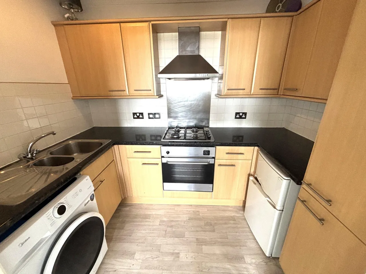 Clarendon Road, Southsea, Portsmouth, PO4, photo 4