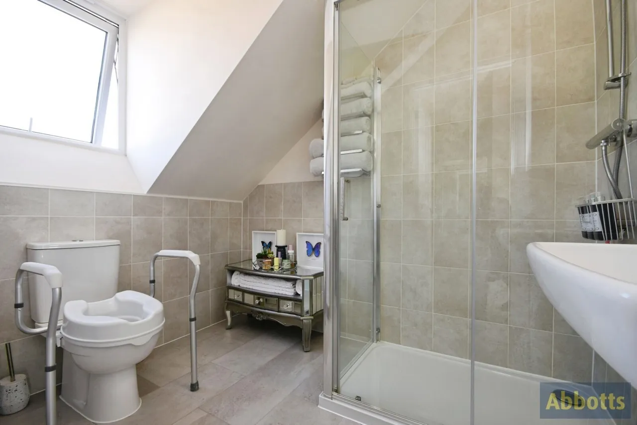Bartons Avenue, Hullbridge, Hockley, Essex, SS5, photo 17