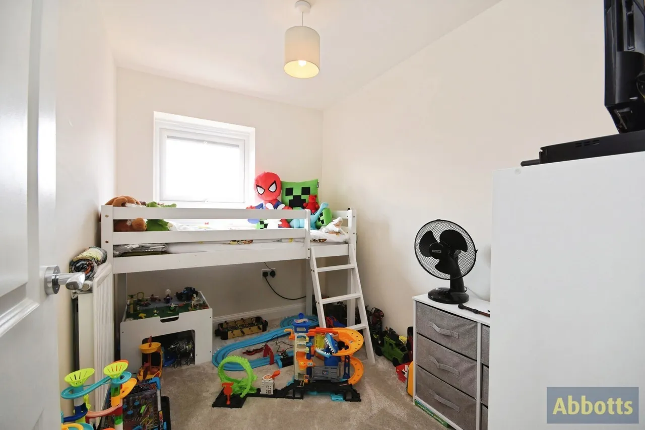 Bartons Avenue, Hullbridge, Hockley, Essex, SS5, photo 13