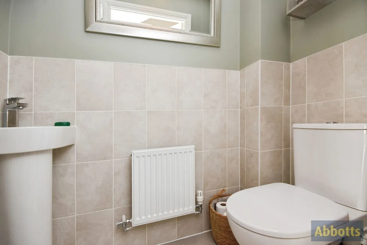 Bartons Avenue, Hullbridge, Hockley, Essex, SS5, photo 5