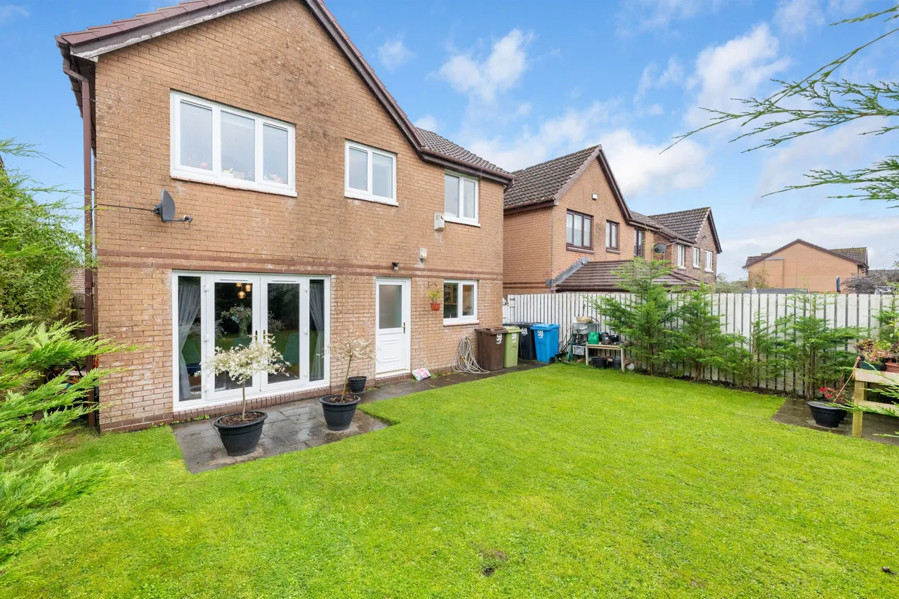 Glanderston Avenue, Newton Mearns, photo 14