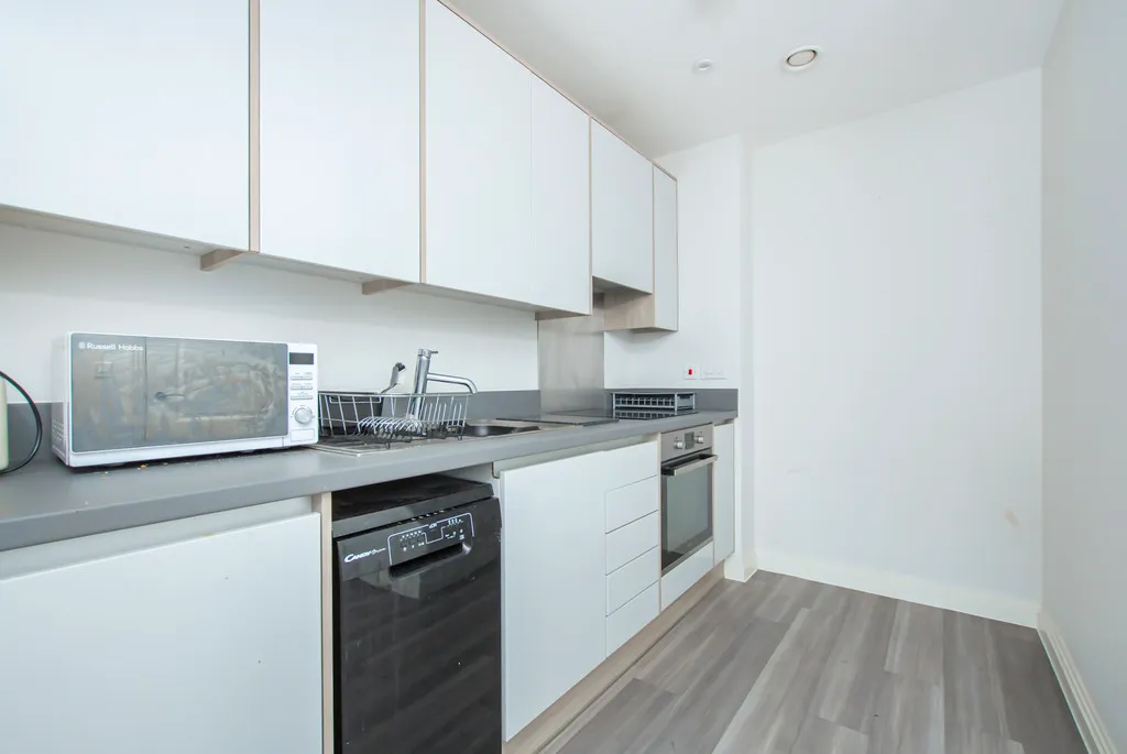 Harefield Road, Uxbridge, UB8, photo 15