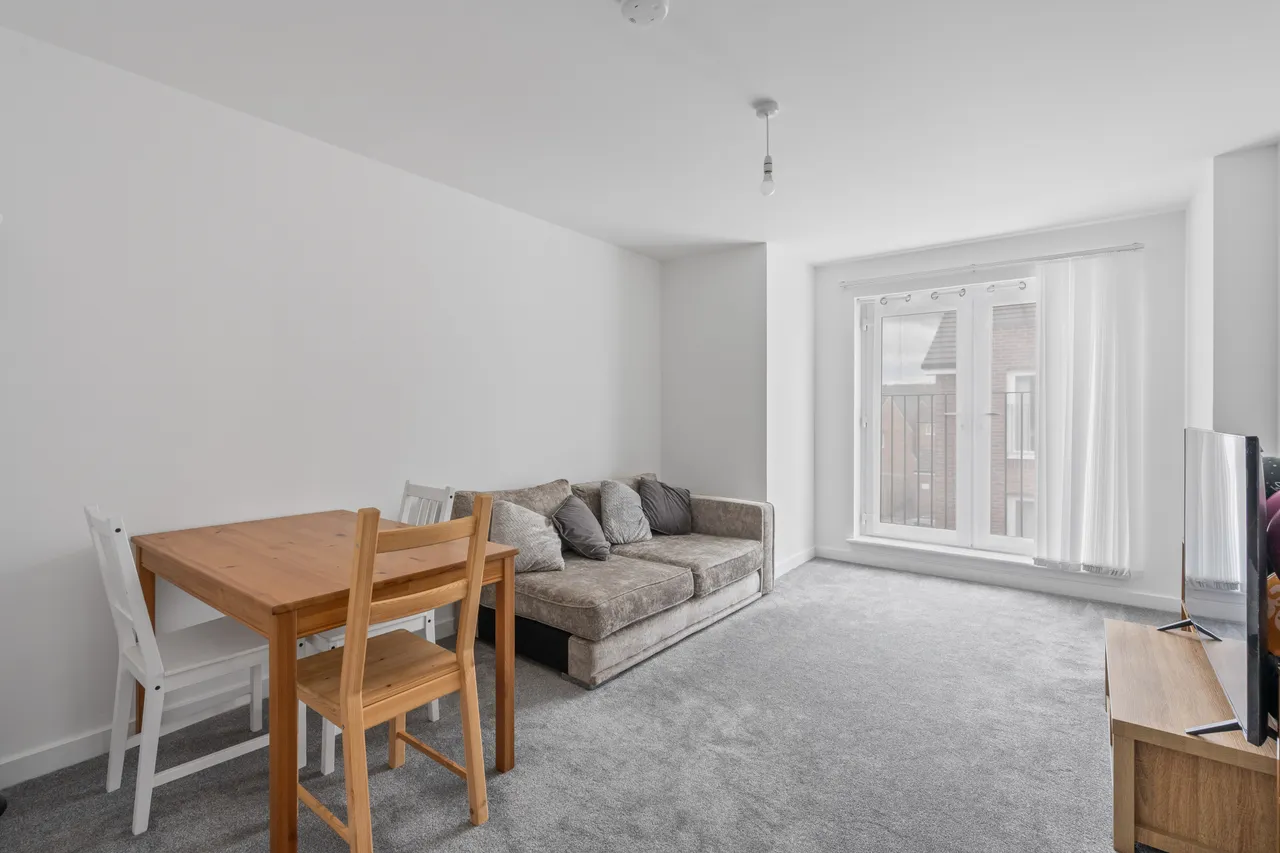 Milligan Drive, Edinburgh, EH16, photo 2