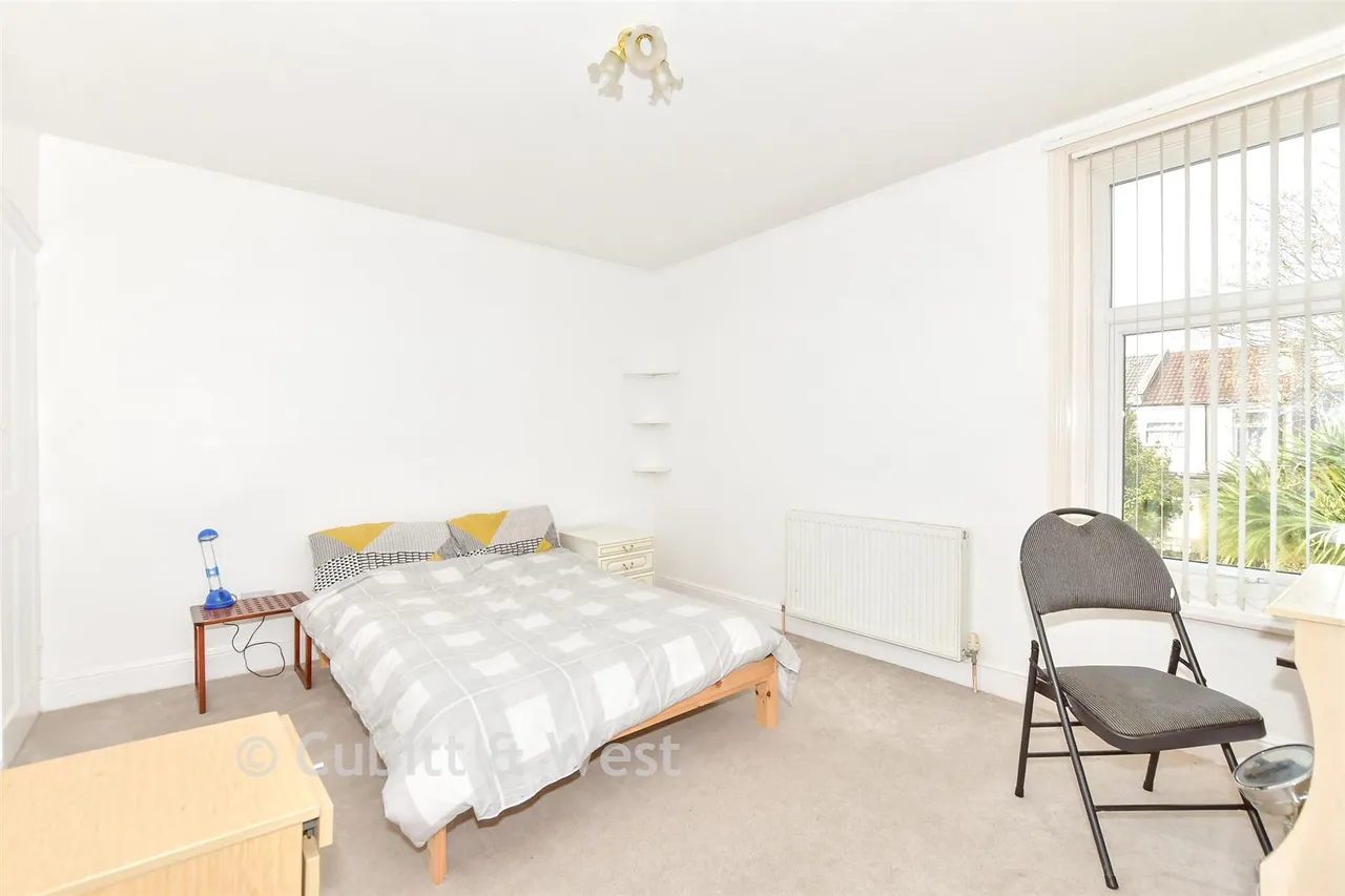 Ventnor Road, Southsea, PO4, photo 7