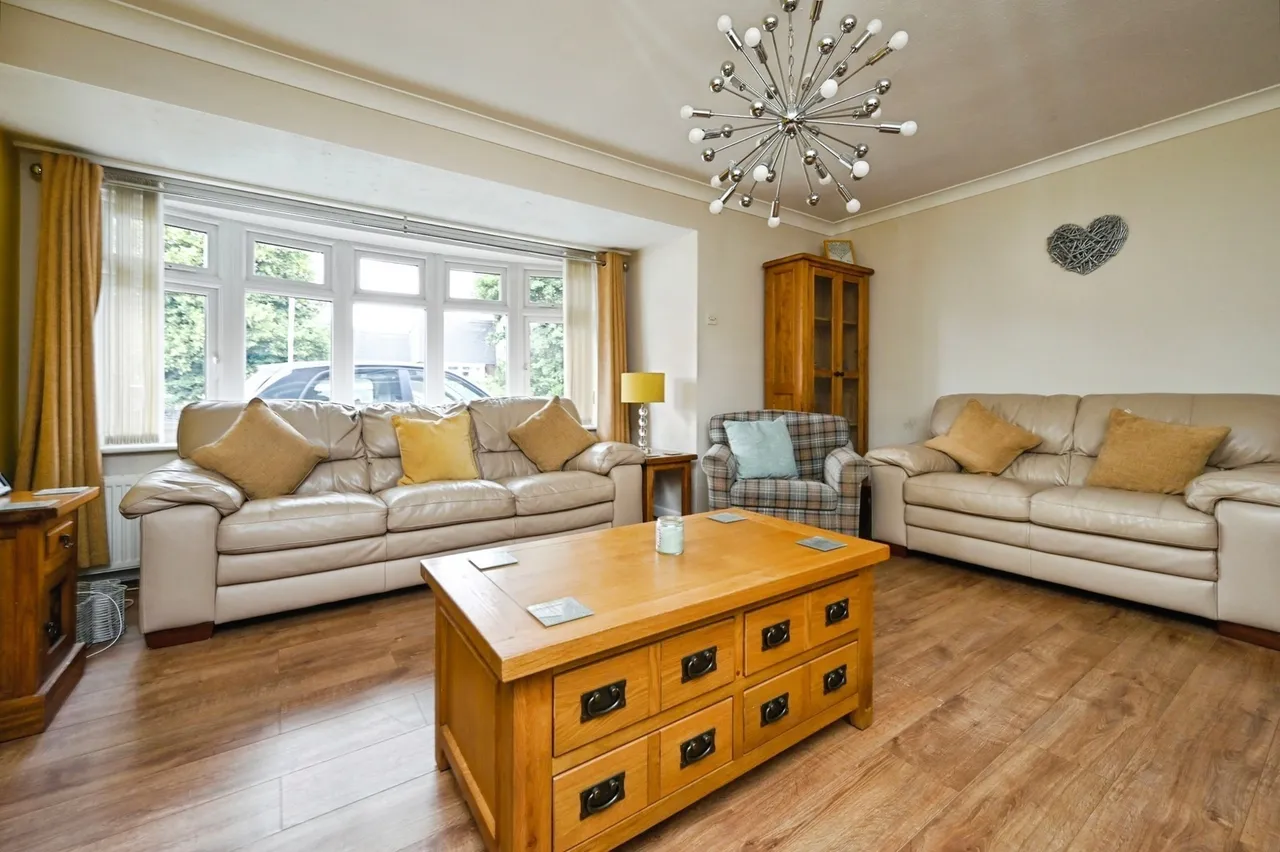 Nuncargate Road, Kirkby-in-Ashfield, Nottingham, Nottinghamshire, NG17, photo 4