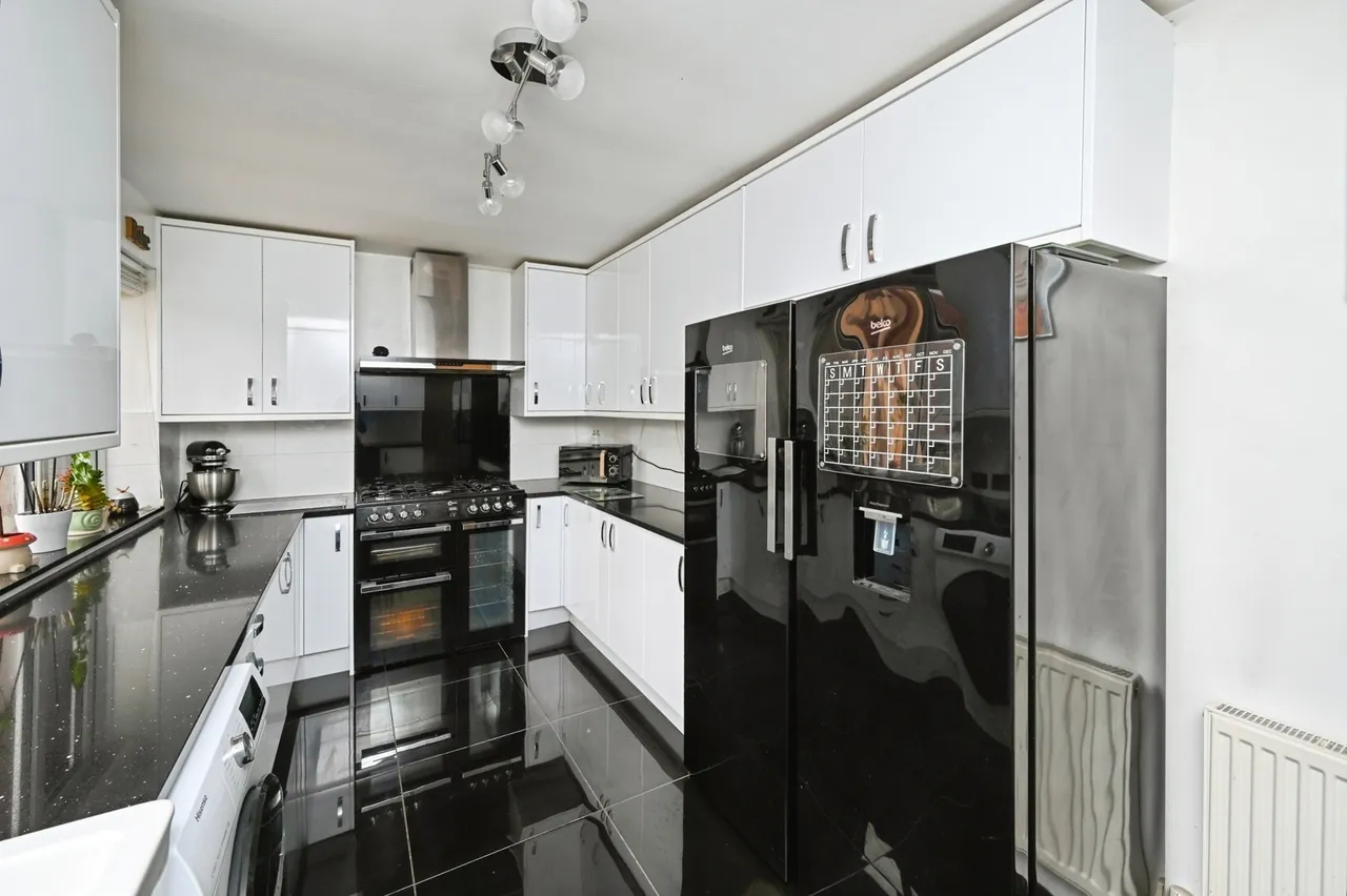 Nuncargate Road, Kirkby-in-Ashfield, Nottingham, Nottinghamshire, NG17, photo 7