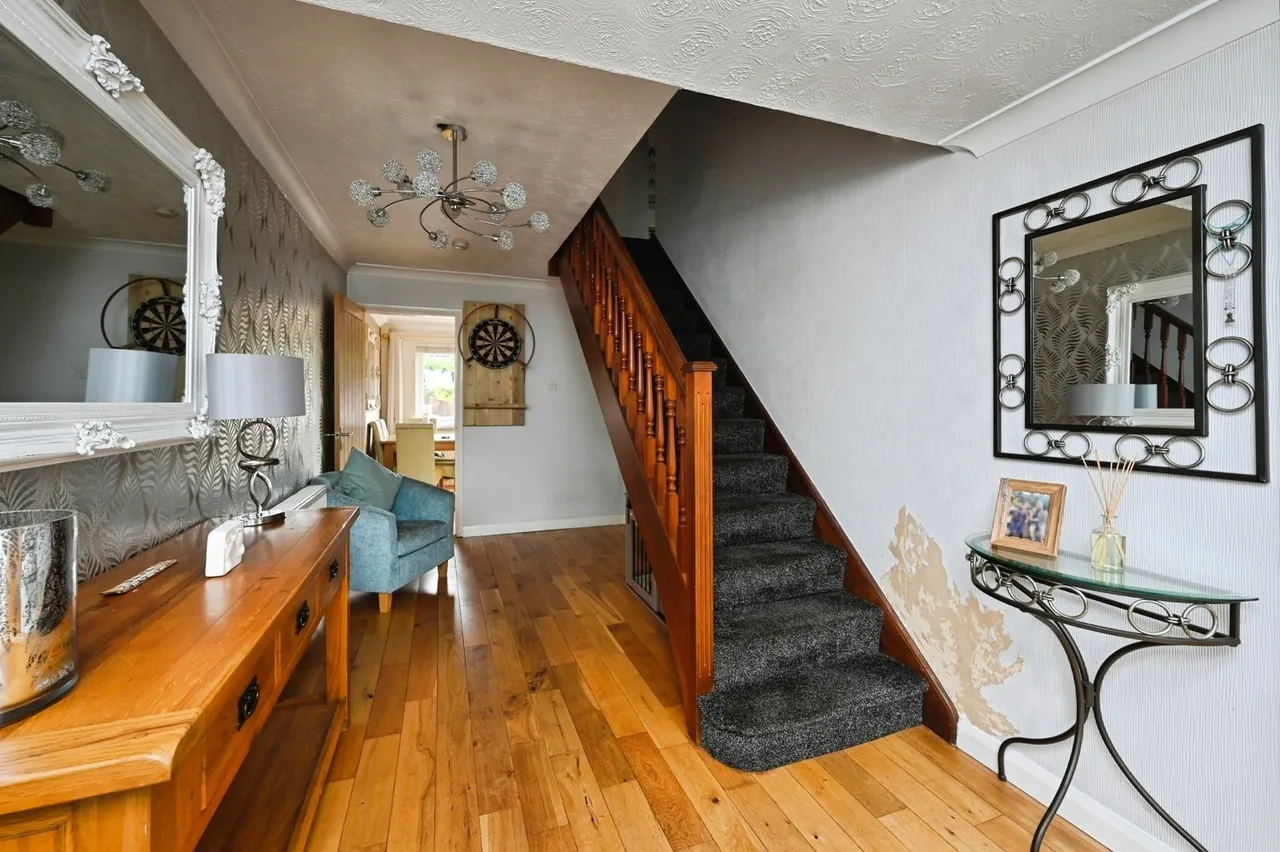 Nuncargate Road, Kirkby-in-Ashfield, Nottingham, Nottinghamshire, NG17, photo 9