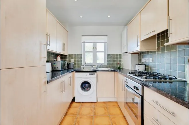 Black Barn Close, Somersham, Ipswich, photo 6