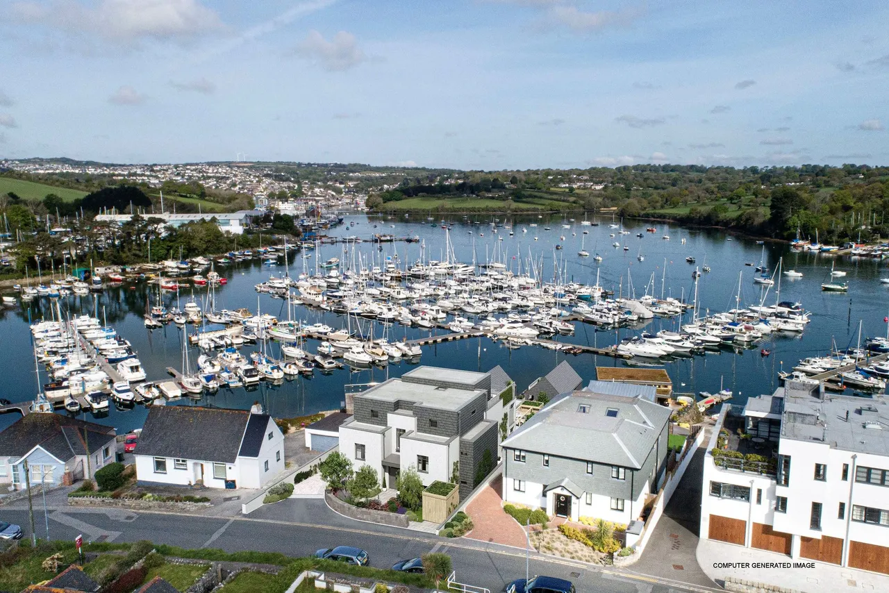Waters Edge North Parade, Falmouth, TR11, photo 30