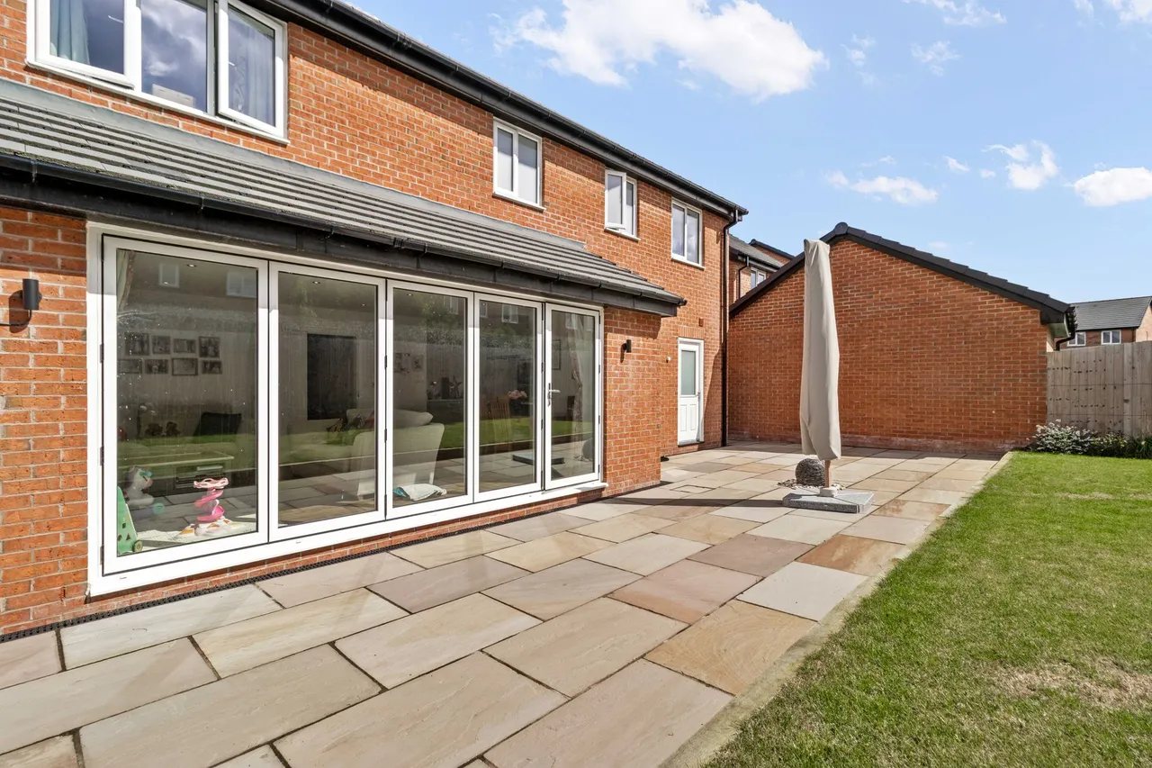 Winterbourne Gardens, Warrington, WA4 3EF, photo 20