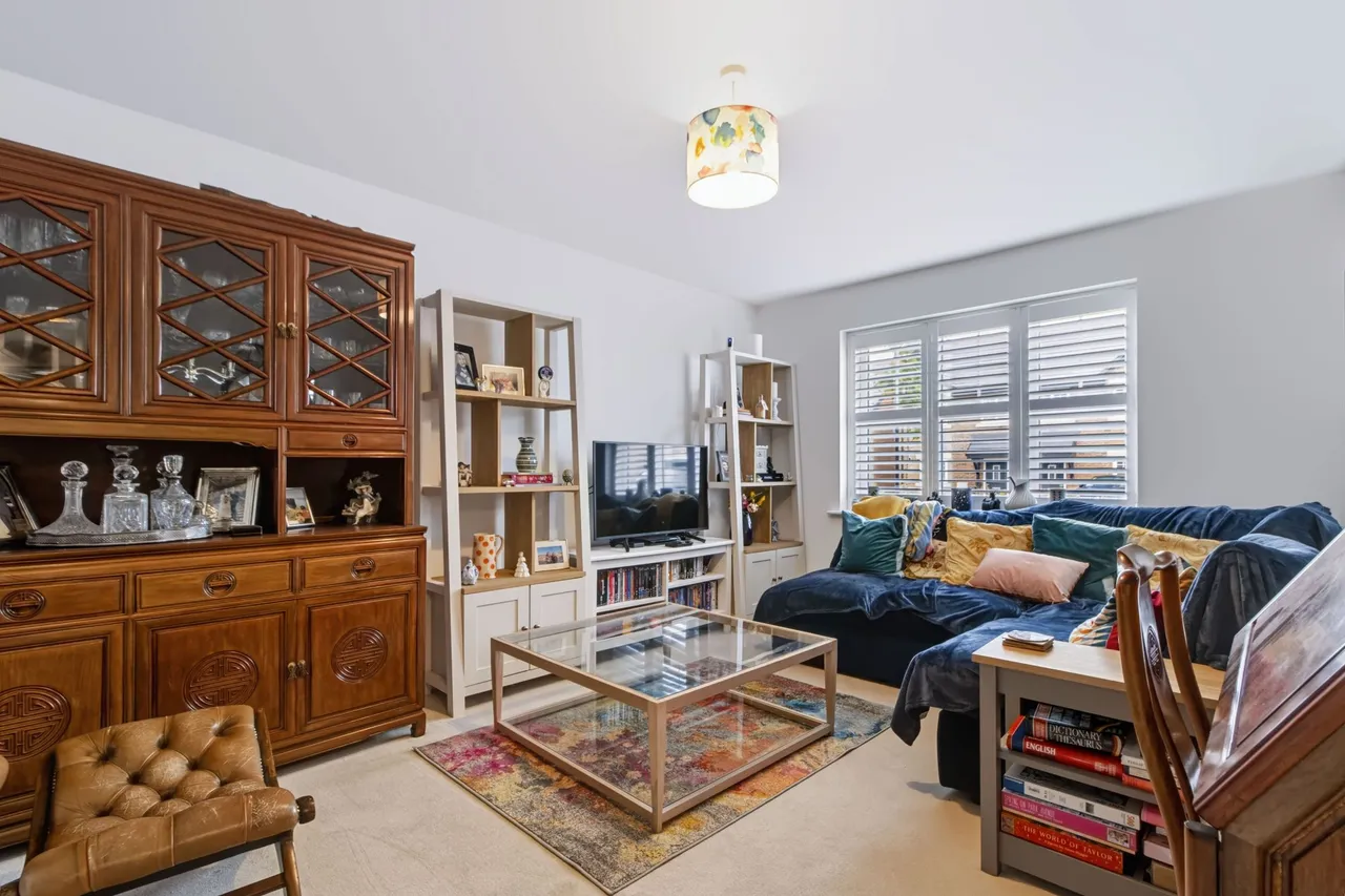 Winterbourne Gardens, Warrington, WA4 3EF, photo 6