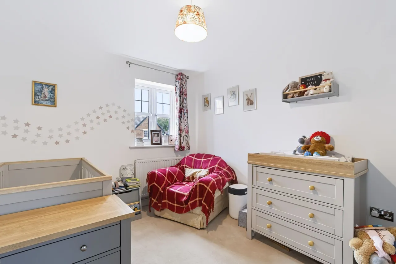 Winterbourne Gardens, Warrington, WA4 3EF, photo 13