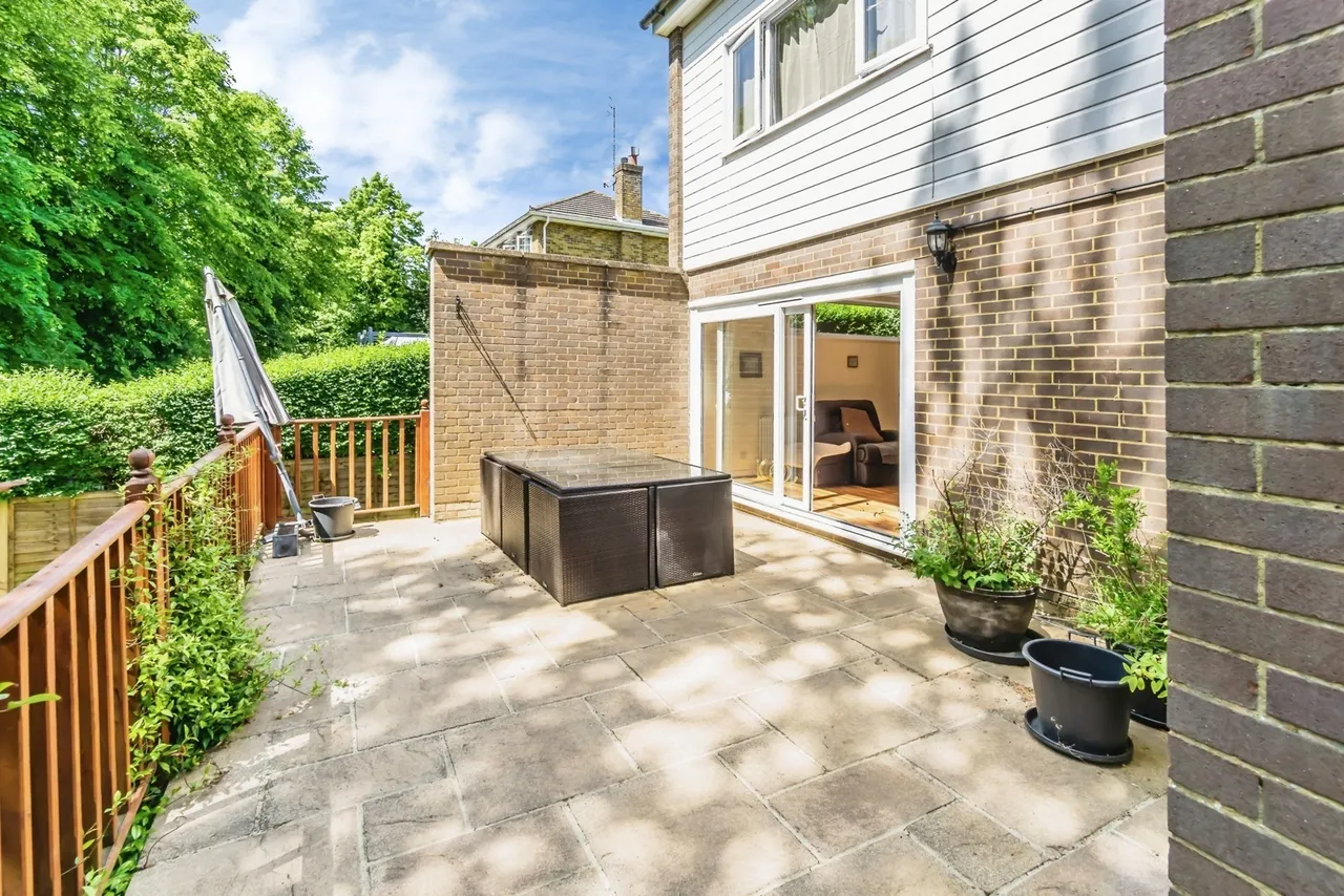 More Close, Purley, CR8, photo 24