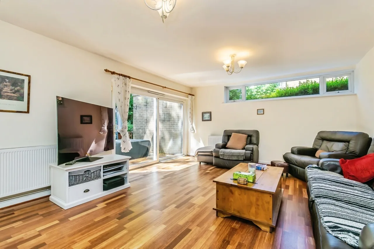 More Close, Purley, CR8, photo 20