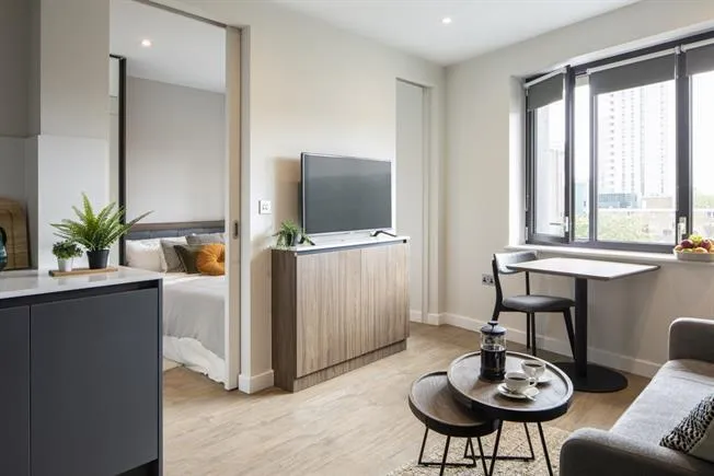1 bed flat to rent — College Road, Croydon