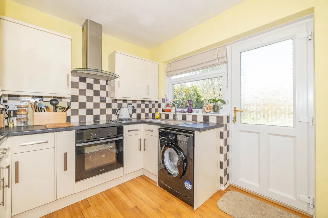 Glebelands, Ash, CT3, photo 3