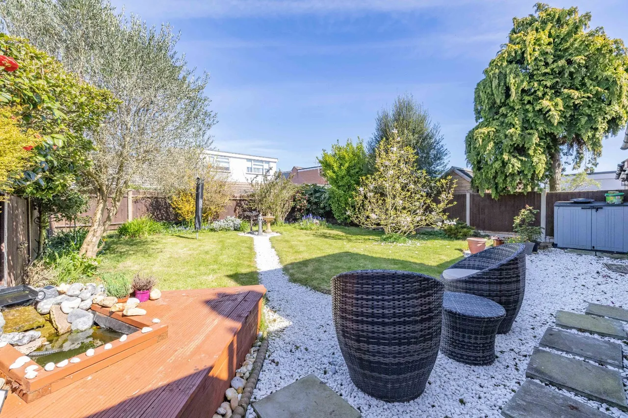 Glebelands, Ash, CT3, photo 11