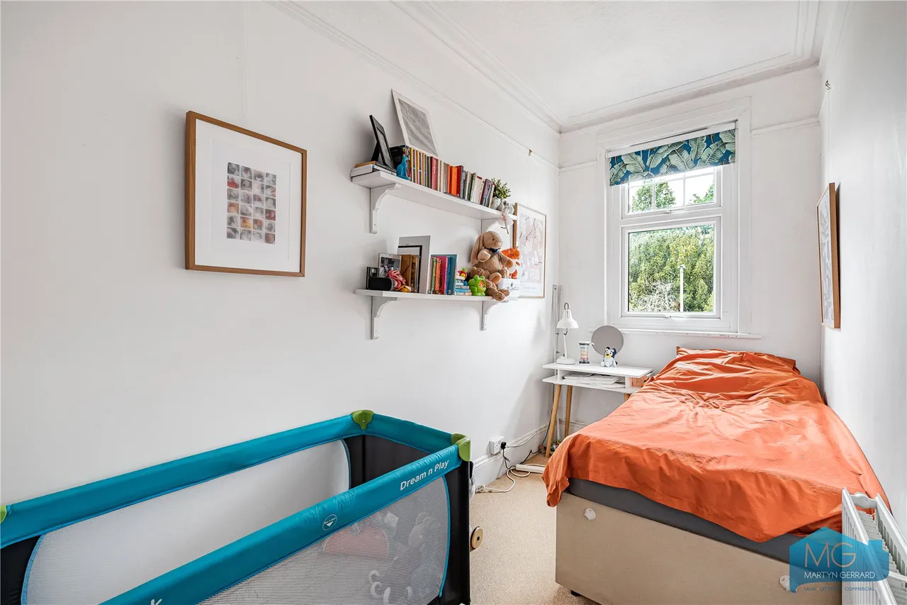 Park View Road, London, N3, photo 8