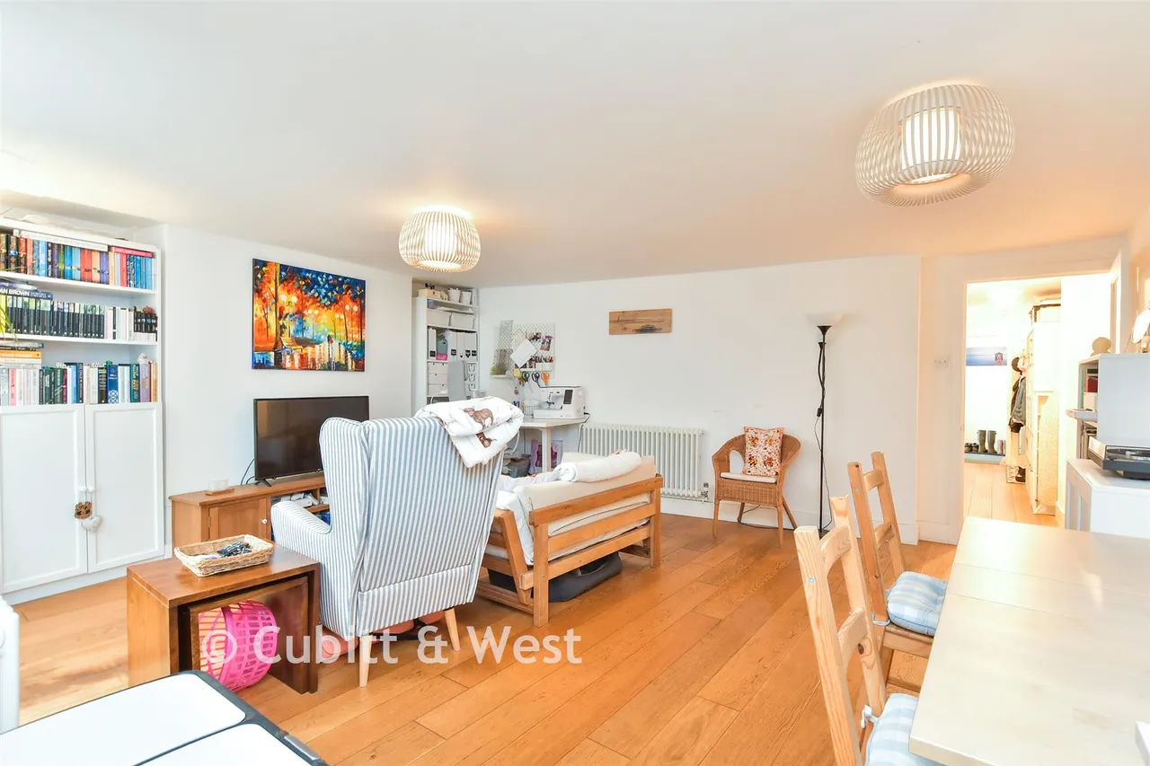 Montpelier Crescent, Brighton, BN1, photo 7