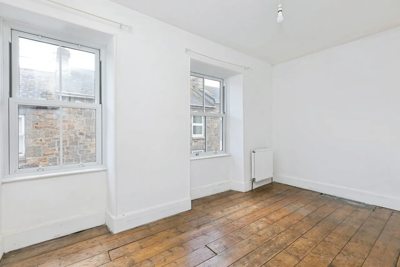 St. Henry Street, Penzance, TR18, photo 9