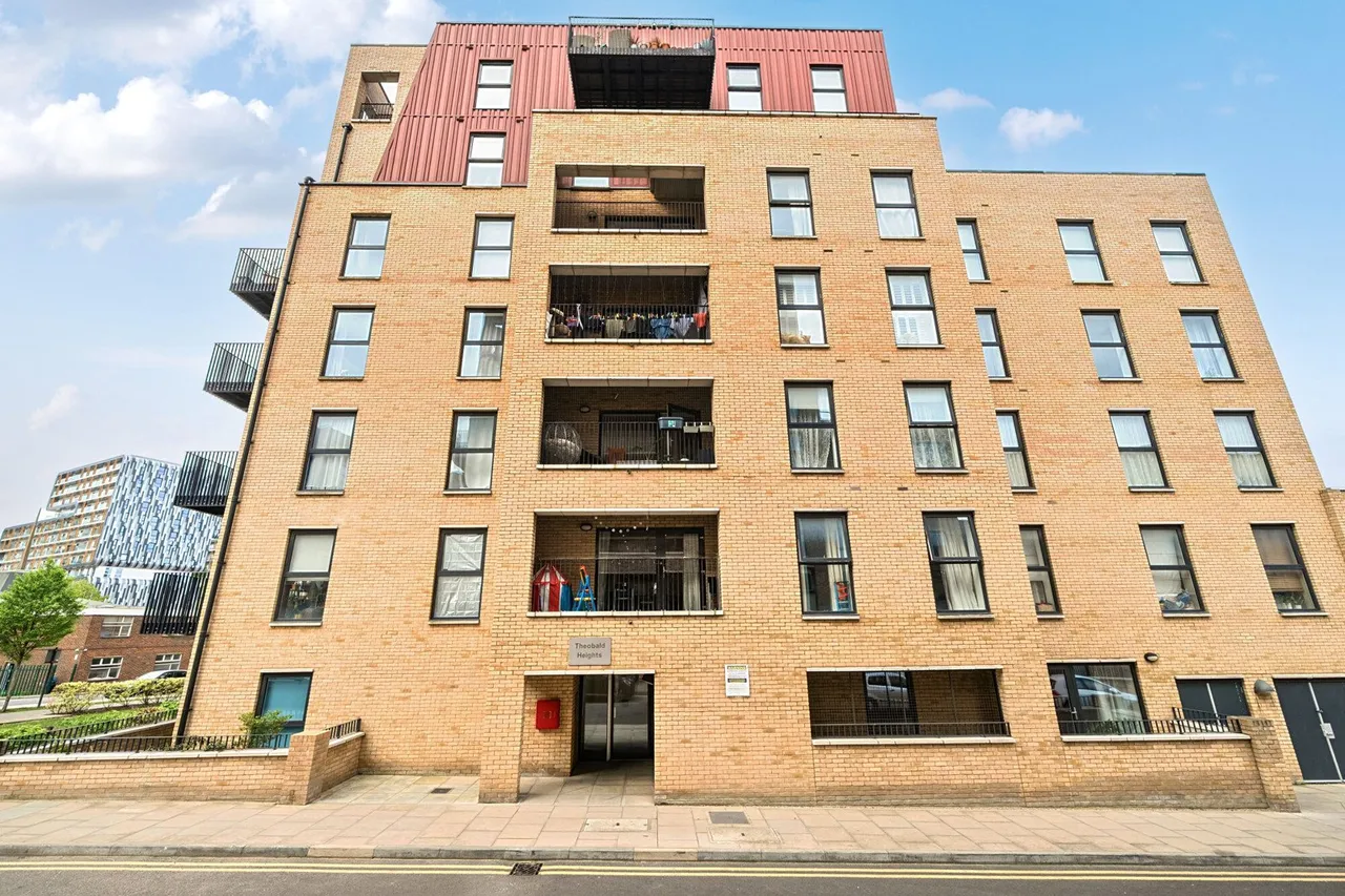 Moy Lane, SE18, photo 13